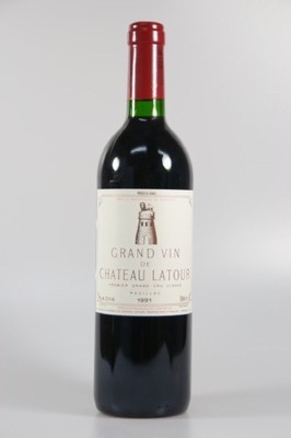 1 Flasche Chateau Latour 1991, Premier Grand Cru Classe, ca. 75cl, 12.5% vol., Füllstand into neck, unverkostet, Bewertung Wine Spectator 91/100 ...