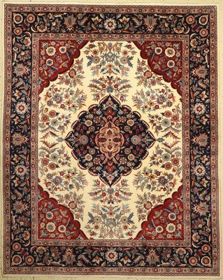 Esfahan fein, China, ca. 40 Jahre, Korkwolle, ca. 250 x 204 cm, guter Zustand, restauriert , kleiner Fleck