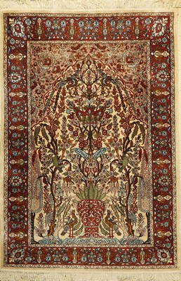 Kaschmir Seide, Indien, ca. 60 Jahre, Seideauf Baumwolle, ca. 174 x 122 cm, Leichte Gebrauchsspuren