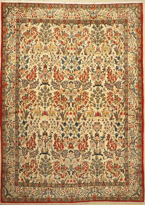 Ghom Kork alt, Persien, um 1950, Korkwolle,ca. 315 x 225 cm, guter Zustand, Leichte Gebrauchsspuren an den Rändern, kleiner Brandfleck
