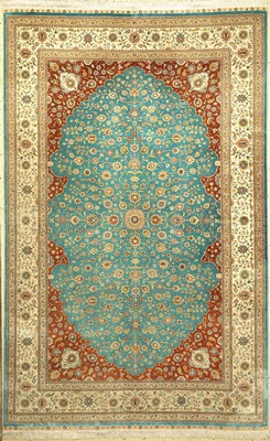 Hereke Seide fein, China, ca. 50 Jahre, reine Naturseide, ca. 243 x 153 cm, guter Zustand