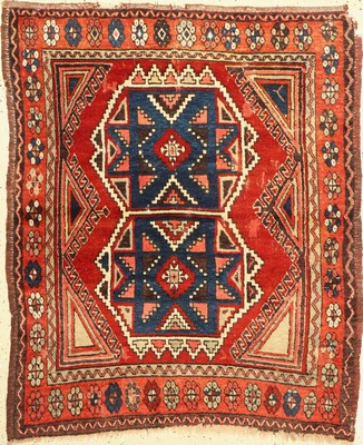 Konya antik, Türkei, Ende 19.Jhd, Wolle aufWolle, ca. 141 x 117 cm, Starke Gebrauchsspuren, alte Restaurierungen