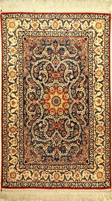 Esfahan fein(10 Kheft), Persien, um 1950, Korkwolle auf Seide, ca. 166 x 105 cm, ca. 1,0Mio. Kn/qm, guter Zustand