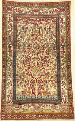 Antiker Esfahan Ahmad, Zentralpersien, um 1900 Wolle geknüpft auf Baumwolle, Tierdarstellung auf hellem Feld, ca. 225 x 140 cm, EHZ:3