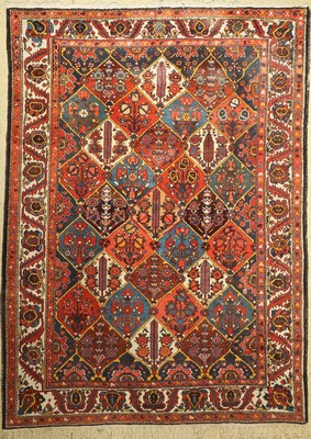 Bachtiar alt, Persien, um 1960, Wolle auf Baumwolle, ca. 310 x 226 cm, Mittlere Gebrauchsspuren