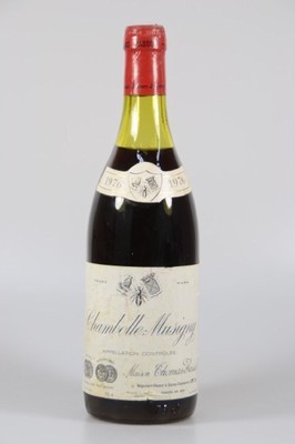 1 Flasche 1976 Chambolle Musigny, appellation controlee, Maison Thomas Bassot, 73cl, into shoulder, orig. verkorkt und unverkostet