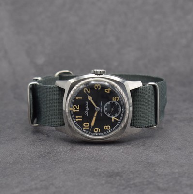 LONGINES Militäruhr der tschechischen Armee, Schweiz um 1935, Handaufzug, 2-tlg. Stahlgeh., seitl. zwischen den Anstößen verschr., Boden m. ...