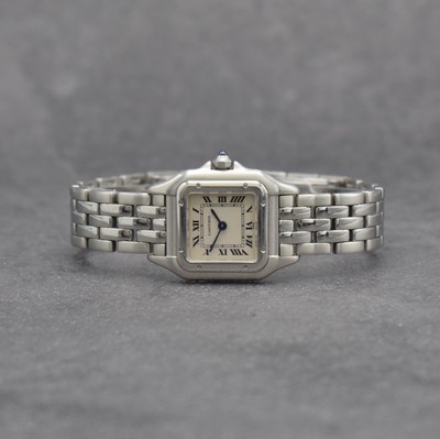 CARTIER Damenarmbanduhr Panthere in Edelstahl Referenz 1320, Schweiz um 1990, quarz, Boden 8-fach verschr., Gliederband m. dopp. Faltschl., vers. ...