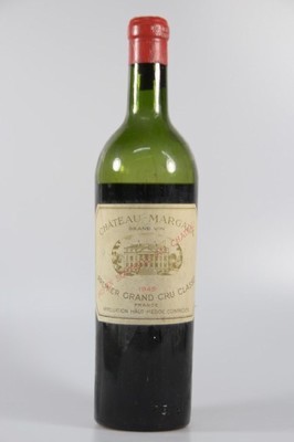 1 Flasche Chateau Margaux 1945, Grand Vin, premier grand Cru Classe, Haut-Medoc, 75cl, below shoulder