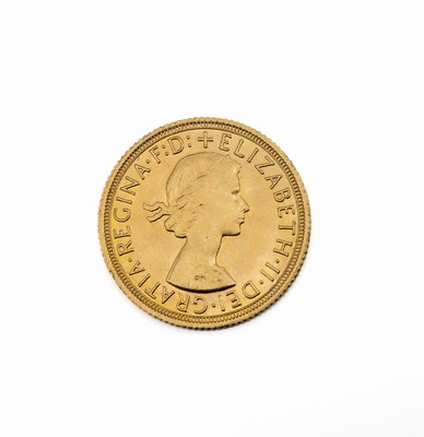 Goldmünze, Sovereign, Großbritannien, 1968, Elizabeth II., RV: Heiliger Georg hoch zu Rossim Kampf mit dem Drachen