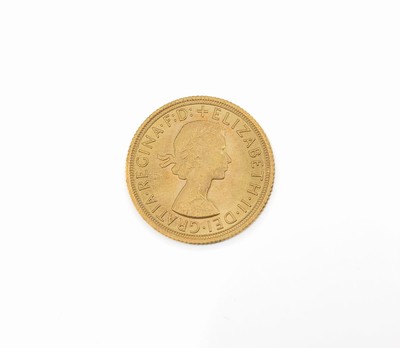 Goldmünze, Sovereign, Großbritannien, 1966, Elizabeth II., RV: Heiliger Georg hoch zu Rossim Kampf mit dem Drachen