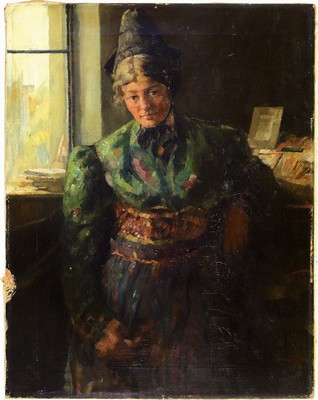 Conrad Pfau, 1885 Bad Wimpfen-1954 München, Porträt einer jungen Frau in grüner Tracht vor dem Fenster, Öl/Lwd, rechts unten signiert und dat. ...
