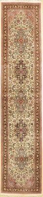Ghom Kork, Persien, ca. 50 Jahre, Korkwolle, ca. 417 x 90 cm, EHZ: 2, (Wellig)