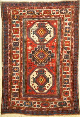 Antiker Lori Pampak, Zetralkaukasus, um 1900, Wolle geknüpft auf Wolle, sogenannter Kreuzblüten Kazak, ca, 230 x 160 cm, EHZ: 3 (Altersbedingt ...