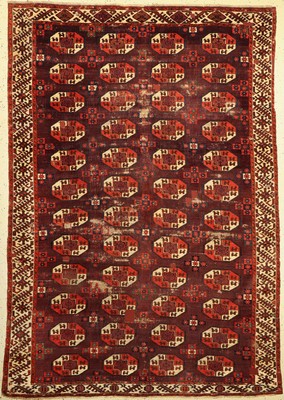 P.Tschaudor Hauptteppich antik, Turkmenistan, 18 Jhd., Wolle geknüpft auf Wolle, Tauk-Nuska Göls mit Kotschak-Kreuz im Zentrum, Tscharch Palak ...