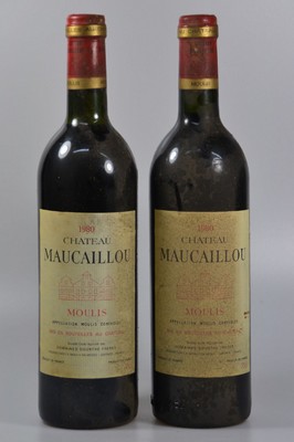 9 Fl. 1980 Chateau Maucaillou, Moulis, Appellation Controlée, 75cl, mid shoulder - top shoulder, Alters- und Gebr.-spuren, aus einer ...