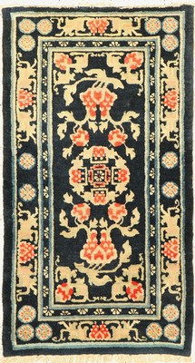 Pao Tow antik, China, um 1900, Wolle geknüpft auf Baumwolle, ca. 132 x 74 cm, EHZ: 2(guter Zustand)