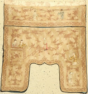 Seidenstickerei alt, China, um 1910/1920, Seide, ca. 85 x 75 cm, EHZ: 2-3