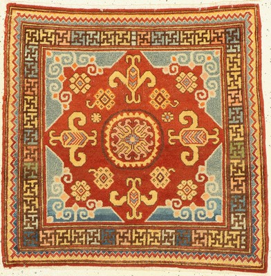 Antiker Khotan, Turkestan, 19. Jhd, Wolle geknüpft auf Baumwolle, ca. 90 x 88 cm, EHZ: 3(gleichmäßig dünne Flor).