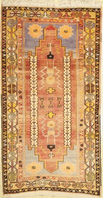 Yahyali alt, Türkei, um 1950, Wolle auf Baumwolle, ca. 215 x 119 cm, EHZ: 3