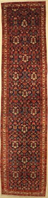 Antiker Malayer, Persien, um 1900, Wolle auf Baumwolle, ca. 444 x 106 cm, EHZ: 2-3