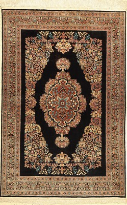 Ghom Seide fein, Persien, um 1960, reine Naturseide, ca. 160 x 110 cm, EHZ: 2