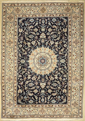 Nain, Persien, ca. 40 Jahre, Wolle auf Baumwolle, ca. 342 x 245 cm, EHZ: 3