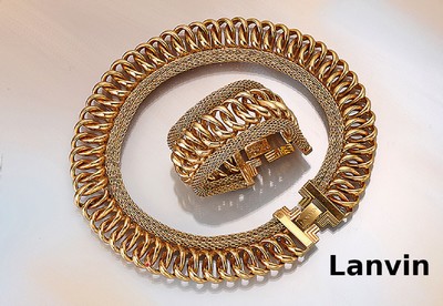 LANVIN Modeschmuckcollier und Armband, 1970er Jahre, massive Ausführung, Metall vergoldet, total ca. 380 g, sign. und bez. Made in Germany, L. ca. ...