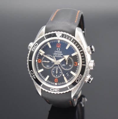 OMEGA Seamaster Planet Ocean Herrenarmbanduhr mit Chronograph in Chronometerqualität Referenz 29105182, Schweiz um 2015, Automatik, verschr. ...