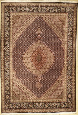 Täbriz Mahi, Persien, ca. 50 Jahre, Wolle auf Baumwolle, ca. 360 x 250 cm, EHZ: 2