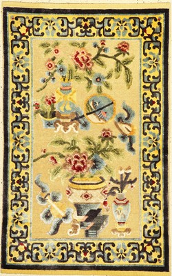 Seiden Peking, China, ca. 50 Jahre, reine Naturseide(Metallbroschiert), ca. 120 x 78 cm, EHZ: 2