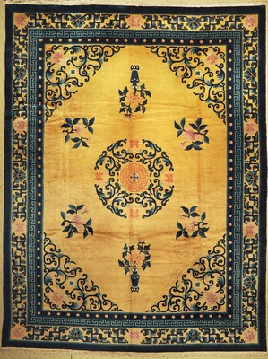 Antik Finish fein, China, ca. 60 Jahre, Korkwolle, ca. 380 x 285 cm, EHZ: 2