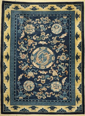 Antiker Peking(Drachenteppich), China, um 1910, Wolle auf Baumwolle, ca. 292 x 210 cm, EHZ: 3