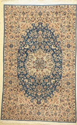 Nain fein, Persien, ca. 50 Jahre, Korkwollemit Seide, ca. 226 x 134 cm, EHZ: 2