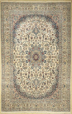 Nain fein(9 La), Persien, um 1960, Korkwolle mit Seide, ca. 305 x 195 cm, EHZ: 2