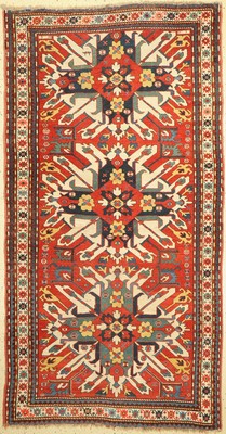 Tschelaberd (Adlerkazak) antik, Kaukasus, um 1850, Wolle auf Wolle, ca.250 x 130 cm. Drei-Medallion-Typus in seiner klassischen Form. Majestätisch ...