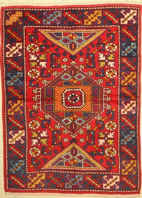 Bergama, Türkei, ca. 40 Jahre, Wolle auf Wolle, ca. 175 x 134 cm, EHZ: 2