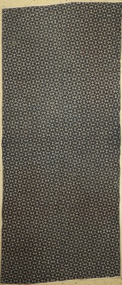 Batik Sarong, traditionelle Kleidung, Allover-Muster, Indigoblau/Braun, handbedruckt, Yogyakarta, Indonesien, um 1940/50, Baumwolle, ca. ca. 245 x ...