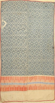 Traditionelle Decke, Laos, um 1950, ca. 180 x 100 cm, Baumwolle bestickt, guter Zustand (Flecken)
