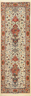 Esfahan fein signiert, Persien, um 1960, Korkwolle auf Seide, ca. 213 x 72 cm, EHZ: 2