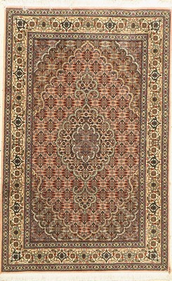 Täbriz fein(50 Raj), Handgeknüpft, Persien,Korkwolle mit Seide, ca. 125 x 80 cm, EHZ: 2