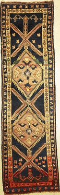 Antiker Luri, Persien, um 1910, Wolle auf Wolle, ca. 380 x 115 cm, EHZ: 4