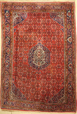 Bidjar alt, Persien, ca. 60 Jahre, Wolle auf Baumwolle, ca. 296 x 208 cm, EHZ: 2-3