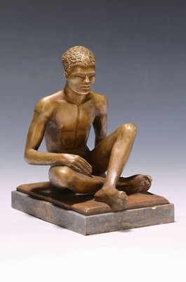 Wilhelm Riedisser, 1870 wohl Gebrazhofen - 1913 München, ab 1889 Studium an der Kgl. Kunstakademie München, Reisestipendium u. folgende Aufenthalte ...