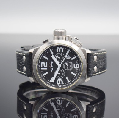 TW STEEL Herrenarmbanduhr mit Chronograph in Stahl Referenz TW6, quarz, Krone unter verschr. Verschlusskappe, Boden verschr., neutr. Lederband m. ...