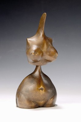 Gernot Rumpf, geb. 1941 Kaiserslautern, weiblicher Akt, zweiteilige Bronzeskulptur, monogr., H. ca. 24cm