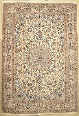 Nain, Persien, ca. 50 Jahre, Wolle auf Baumwolle, ca. 350 x 240 cm, EHZ: 2