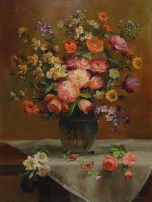 Josef Konecny, 1907-1989, Blumenstillleben mit Schmetterlingen, Öl/Lwd, rechts unten signiert, ca. 80 x 60 cm