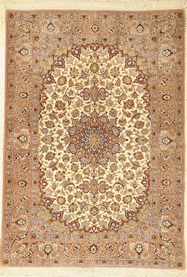 Esfahan fein, Persien, ca. 50 Jahre, Korkwolle mit und auf Seide, ca. 159 x 110 cm,EHZ: 2