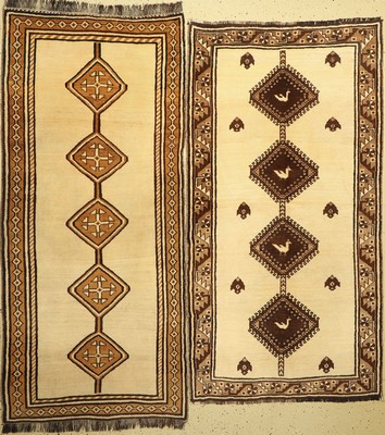 Ein Paar Gabbeh alt, Persien, um 1960, Wolle auf Wolle, ca. 230 x 105 cm, EHZ: 2